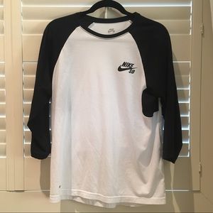 Nike Skateboarding Tee